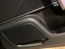 Audi Q2 TFSI S line - U13299