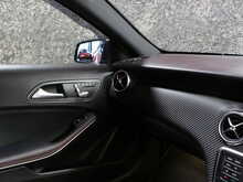 Mercedes-Benz A Class A180d AMG Line - U13307
