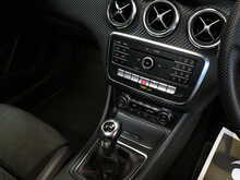 Mercedes-Benz A Class A180d AMG Line - U13307