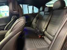 Mercedes-Benz C Class C300dh MHEV AMG Line - U13319