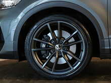 Volkswagen T-Roc TSI R - U13324