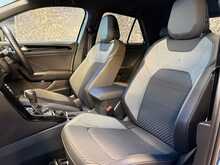 Volkswagen T-Roc TSI R - U13324