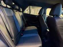 Volkswagen T-Roc TSI R - U13324