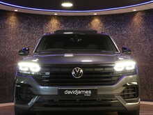 Volkswagen Touareg TDI V6 Black Edition - U13330