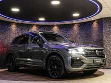 Volkswagen Touareg TDI V6 Black Edition - U13330