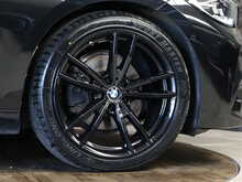 BMW 3 Series 320d MHT M Sport - U13346