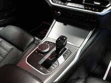 BMW 3 Series 320d MHT M Sport - U13346