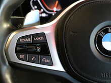 BMW 3 Series 320d MHT M Sport - U13346