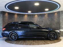 BMW 3 Series 320d MHT M Sport - U13346