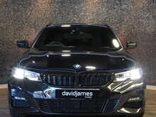 BMW 3 Series 320d MHT M Sport - U13346