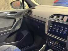 Volkswagen Tiguan TSI R - U13348
