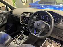 Volkswagen Tiguan TSI R - U13348