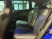 Volkswagen Tiguan TSI R - U13348