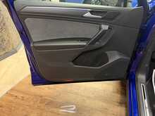 Volkswagen Tiguan TSI R - U13348