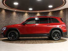 Mercedes-Benz GLB GLB200 AMG Line Night Edition - U13353