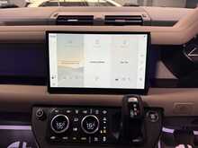 Land Rover Defender 90 D250 MHEV X-Dynamic SE - U13357