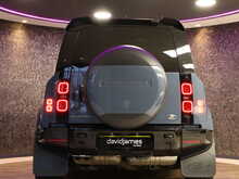 Land Rover Defender 90 D250 MHEV X-Dynamic SE - U13357