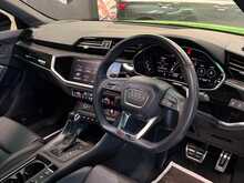 Audi RS Q3 TFSI Audi Sport Edition - U13363