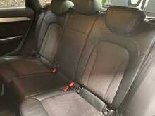 Audi Q3 TDI S line Plus - U13376