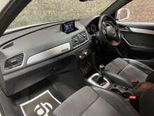 Audi Q3 TDI S line Plus - U13376