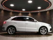 Audi Q3 TDI S line Plus - U13376