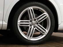 Audi Q3 TDI S line Plus - U13376