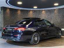 Mercedes-Benz E Class E220dh MHEV AMG Line Night Edition - U13384