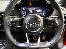 Audi TT TFSI Black Edition - U13385