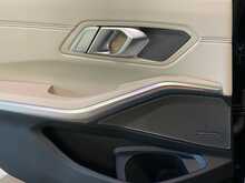 BMW 3 Series 330d M Sport Plus Edition - U13388