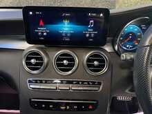 Mercedes-Benz GLC GLC300e AMG Line - U13393