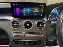 Mercedes-Benz GLC GLC300e AMG Line - U13393