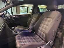 Volkswagen Golf TSI BlueMotion Tech GTI Performance - U13396