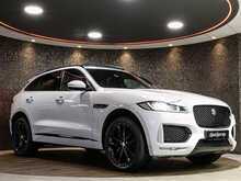 Jaguar F-PACE D240 Chequered Flag - U13397