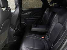 Jaguar F-PACE D240 Chequered Flag - U13397