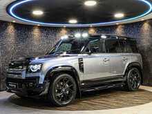 Land Rover Defender 110 D300 MHEV SE - U13399