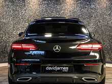 Mercedes-Benz E Class E220d AMG Line - U13404