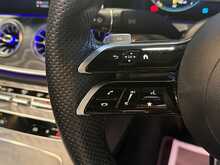 Mercedes-Benz E Class E220d AMG Line - U13404