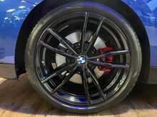 BMW 2 Series 220i M Sport - U13411