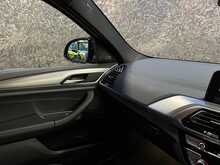 BMW X4 M40d - U13417