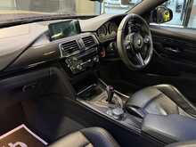 BMW M4 BiTurbo Competition - U13418