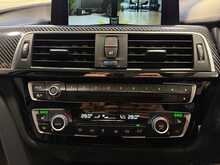 BMW M4 BiTurbo Competition - U13418