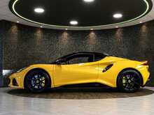 Lotus Emira V6 First Edition - U13421