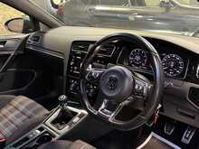 Volkswagen Golf TSI BlueMotion Tech GTI - U13423