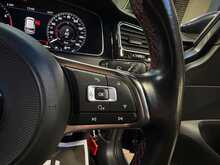 Volkswagen Golf TSI BlueMotion Tech GTI - U13423