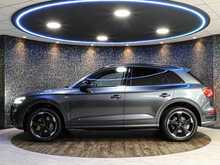 Audi Q5 TFSI Black Edition - U13431