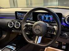 Mercedes-Benz CLA CLA220d AMG Line - U13435