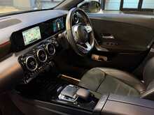Mercedes-Benz A Class A180d AMG Line - U13438