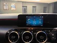 Mercedes-Benz A Class A180d AMG Line - U13438