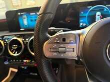 Mercedes-Benz A Class A180d AMG Line - U13438