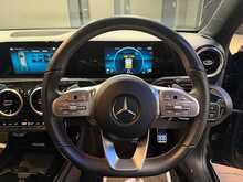 Mercedes-Benz A Class A180d AMG Line - U13438